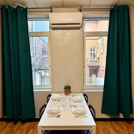 The Rainbow 10 Apartamento *